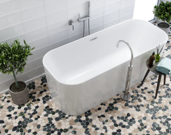 Bathroom | Black & Tan Level Pebble Mosaic