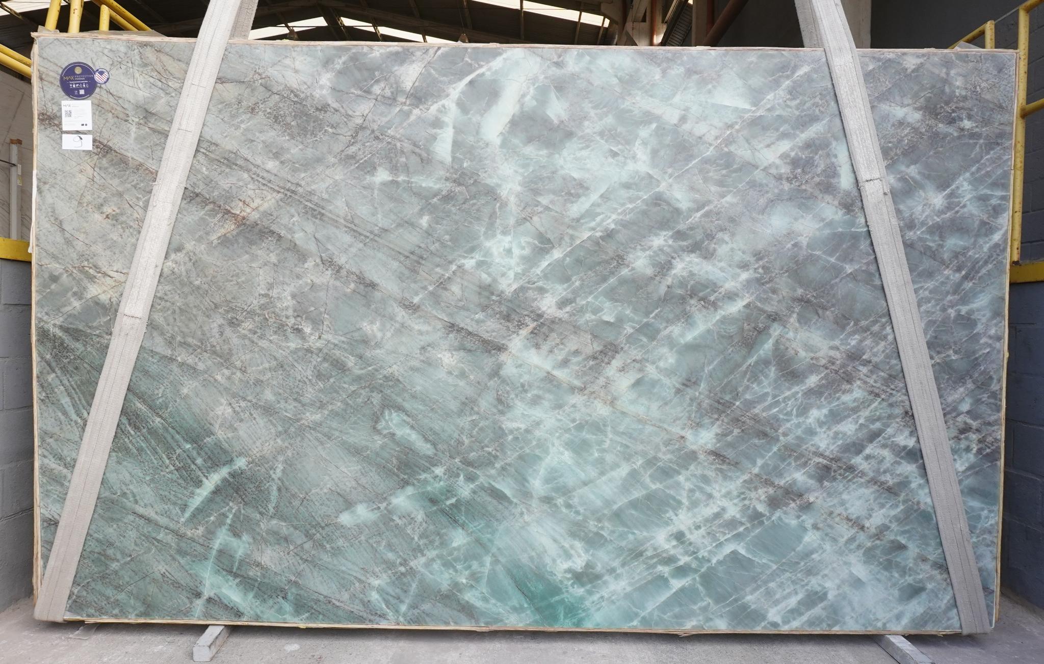 EMERALD MALBEC Quartzite Polished Slab