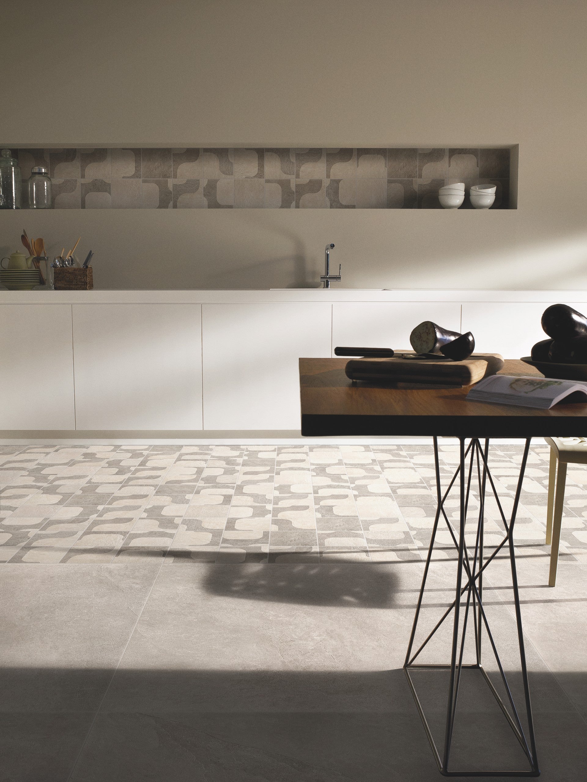 NEOTROPICAL GREY MIX Porcelain Tile